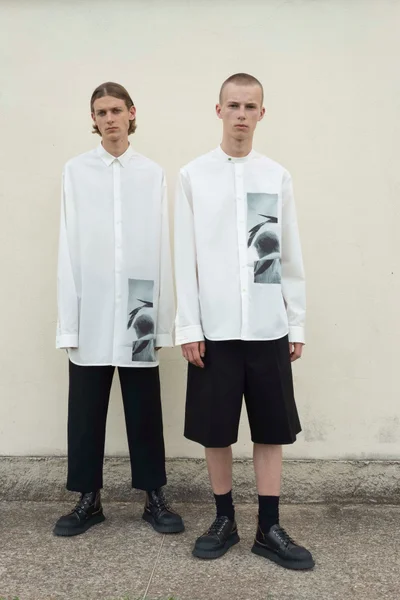 Look 22